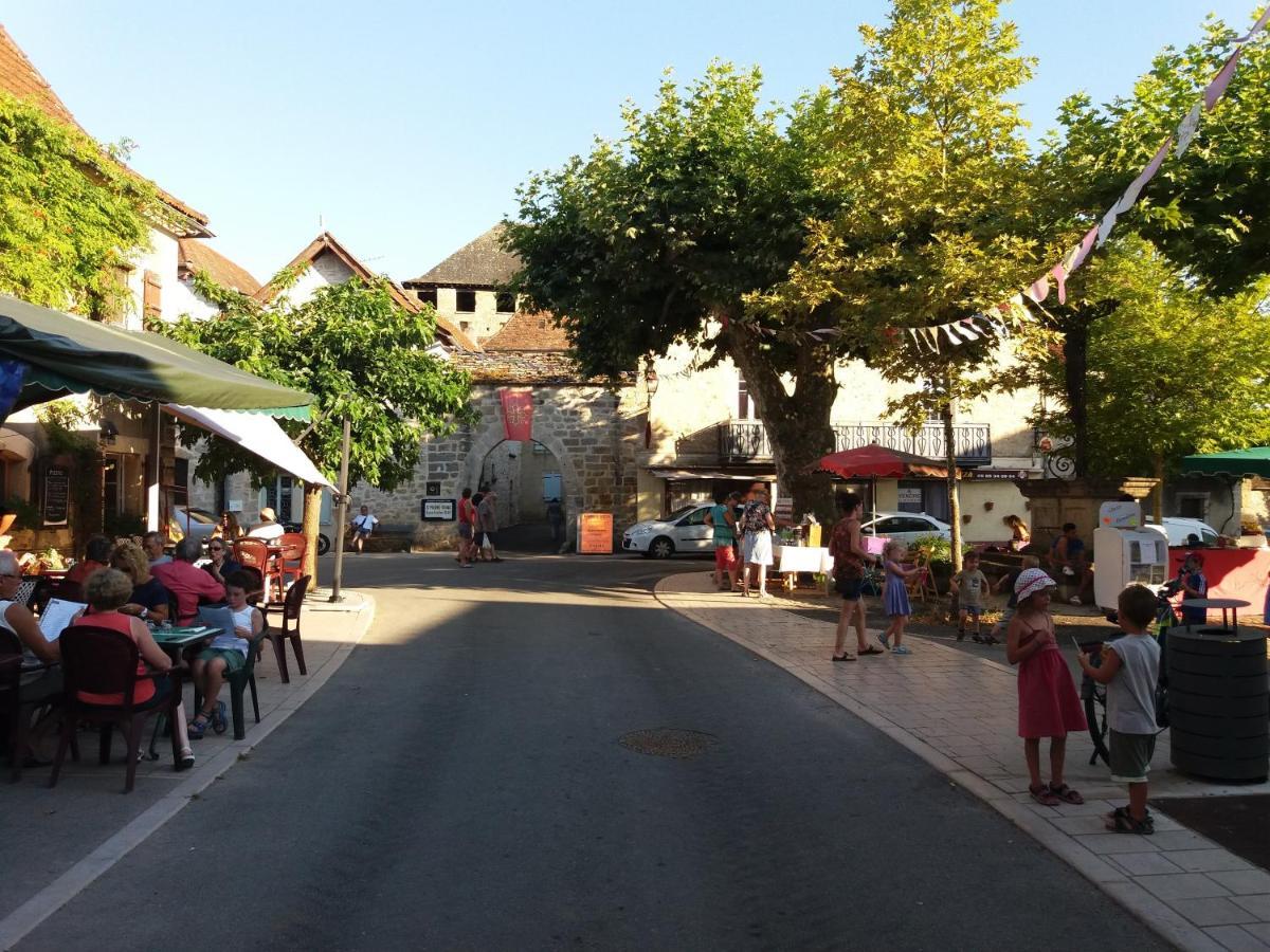 Les Trois Prunelles Saint-Pierre-Toirac Dış mekan fotoğraf